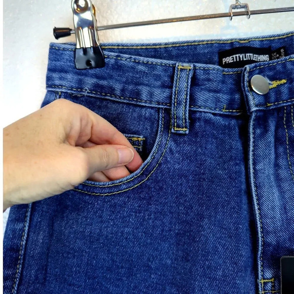 PrettyLittleThing Shorts Jean Mid Blue Frayed Hem Cheeky Shorts Size 2 - Picture 2 of 12
